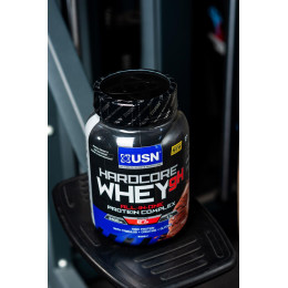 Сывороточный протеин концентрат USN Hardcore Whey 2000 г, Клубника