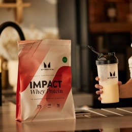 Протеїн  Impact Whey Protein 810g (Banana) Myprotein